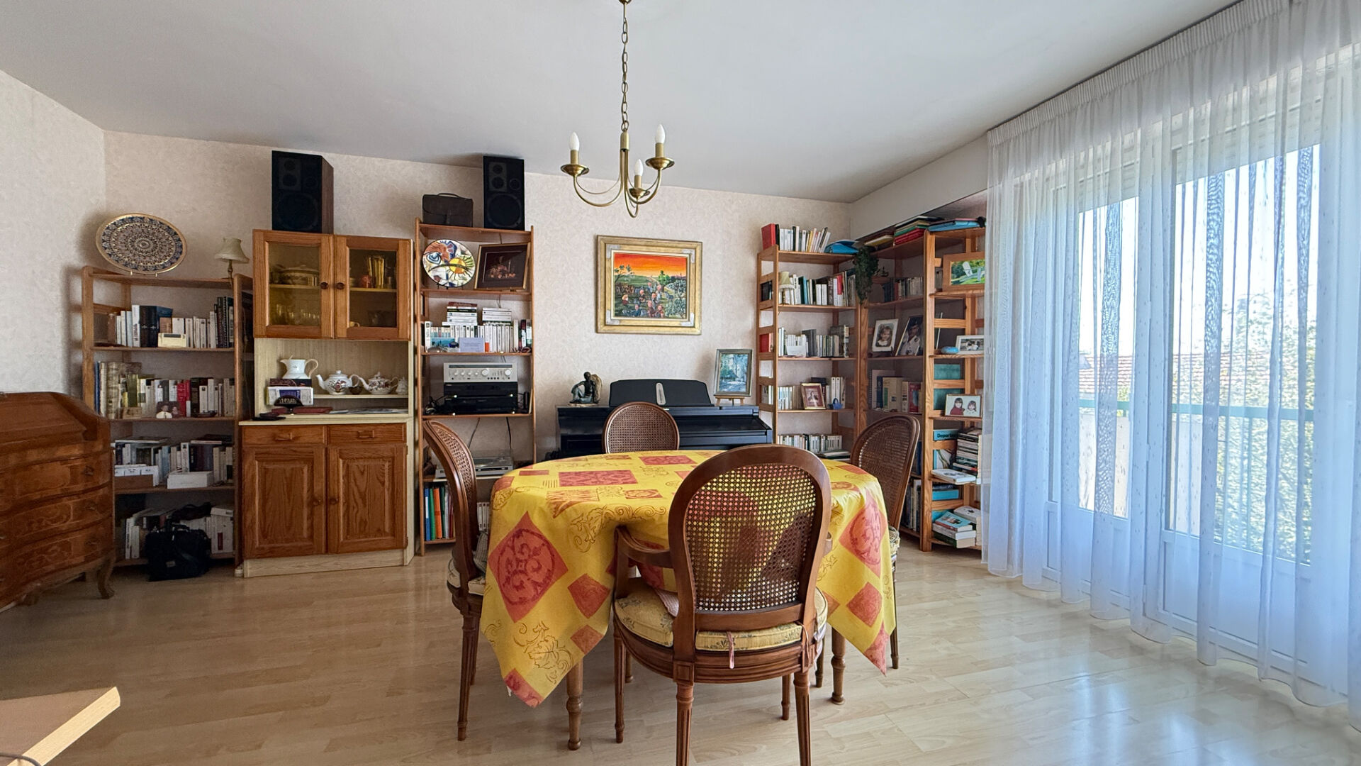 Appartement LA ROCHE SUR YON (85000) 3 pi&egrave;ces 78.00 m&sup2;