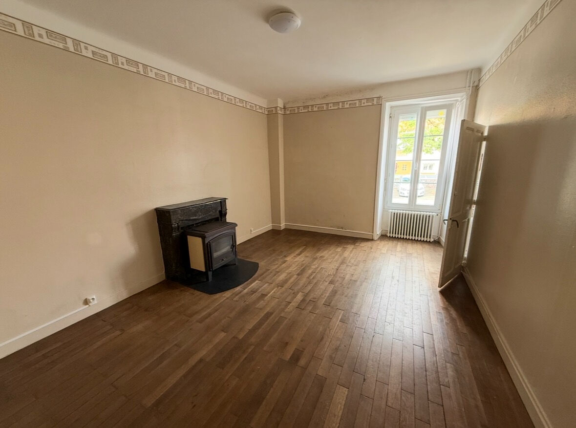 Maison LA ROCHE SUR YON (85000) 4 pi&egrave;ces 93.00 m&sup2;