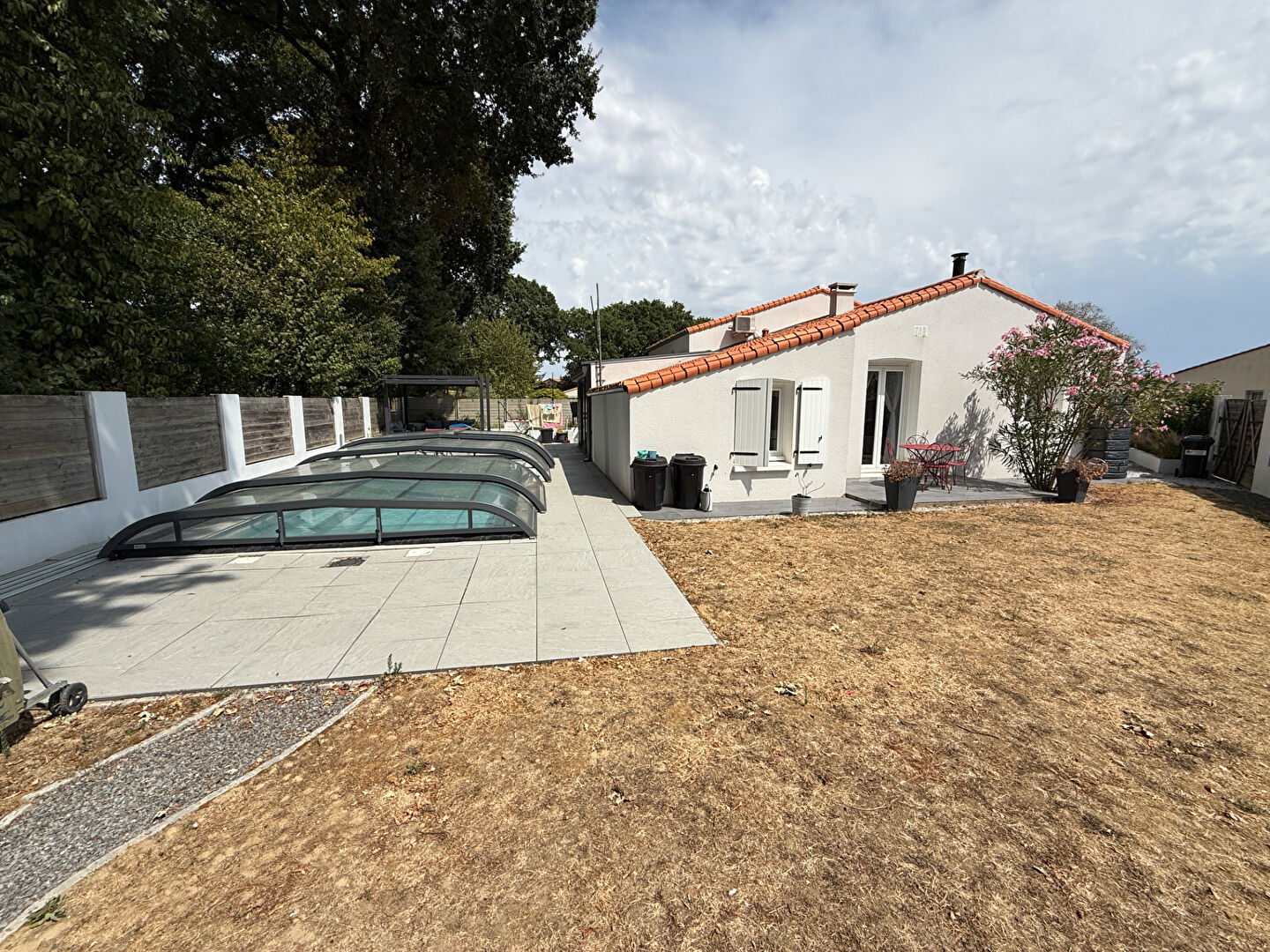 Maison LA ROCHE SUR YON (85000) 7 pi&egrave;ces 145.00 m&sup2;