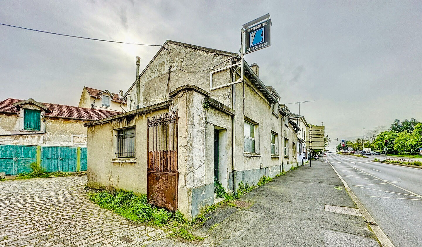 Local d'activité MEAUX (77100) 200.00 m²