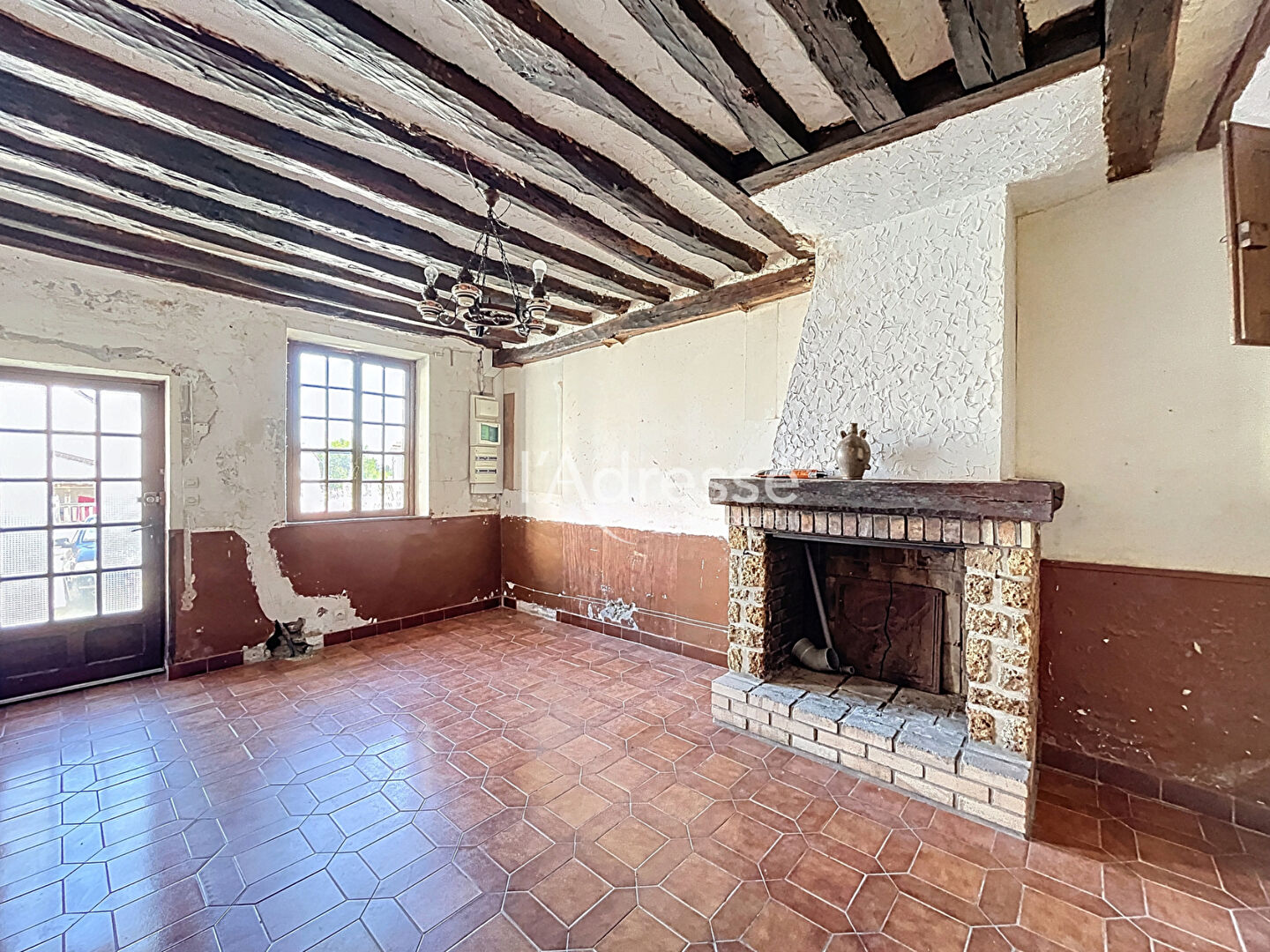 Grange SAINT JEAN LES DEUX JUMEAUX (77660) 4 pièces 88.00 m²