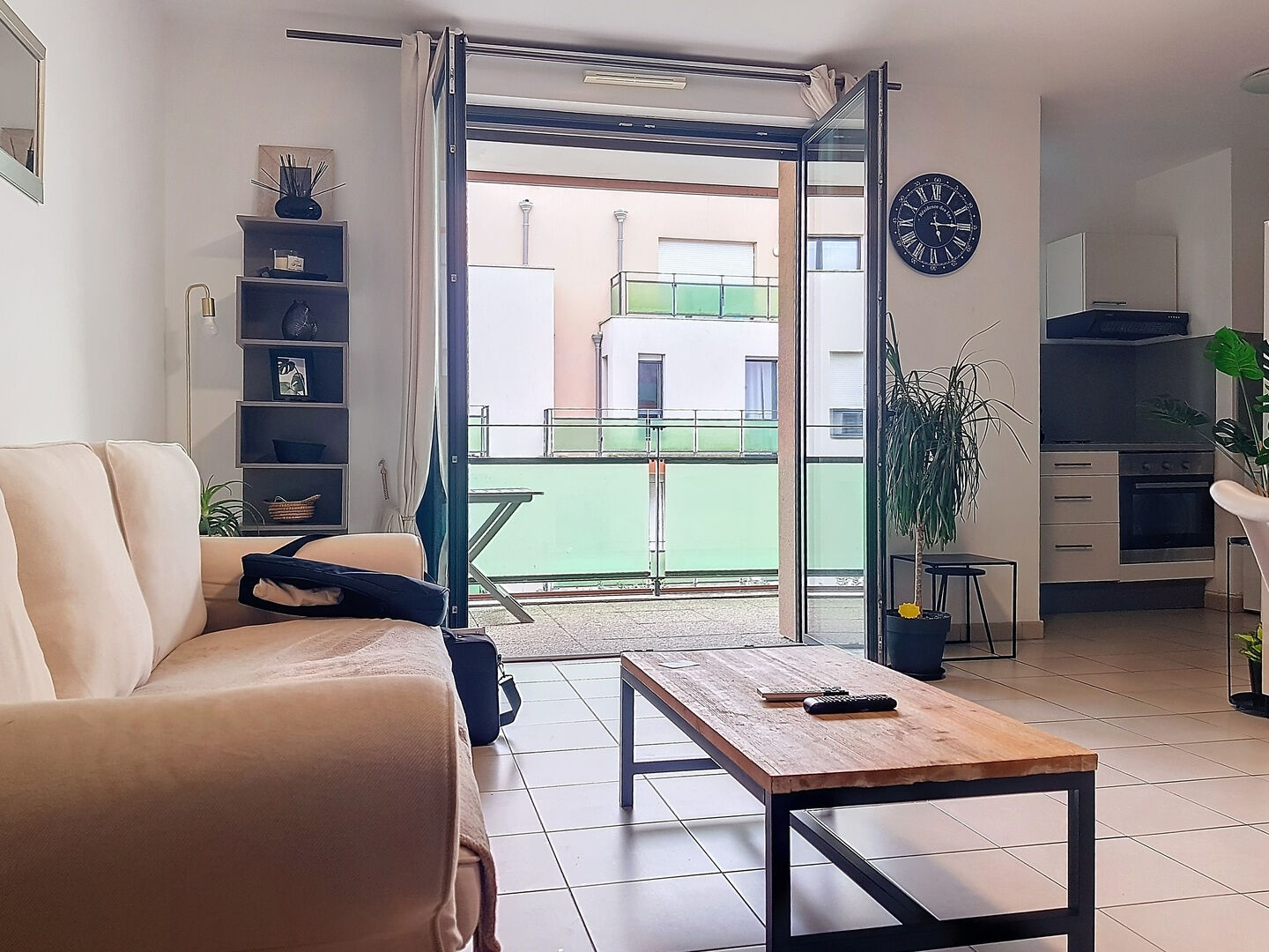 Appartement BUSSY SAINT GEORGES (77600) 2 pi&egrave;ces 50.00 m&sup2;