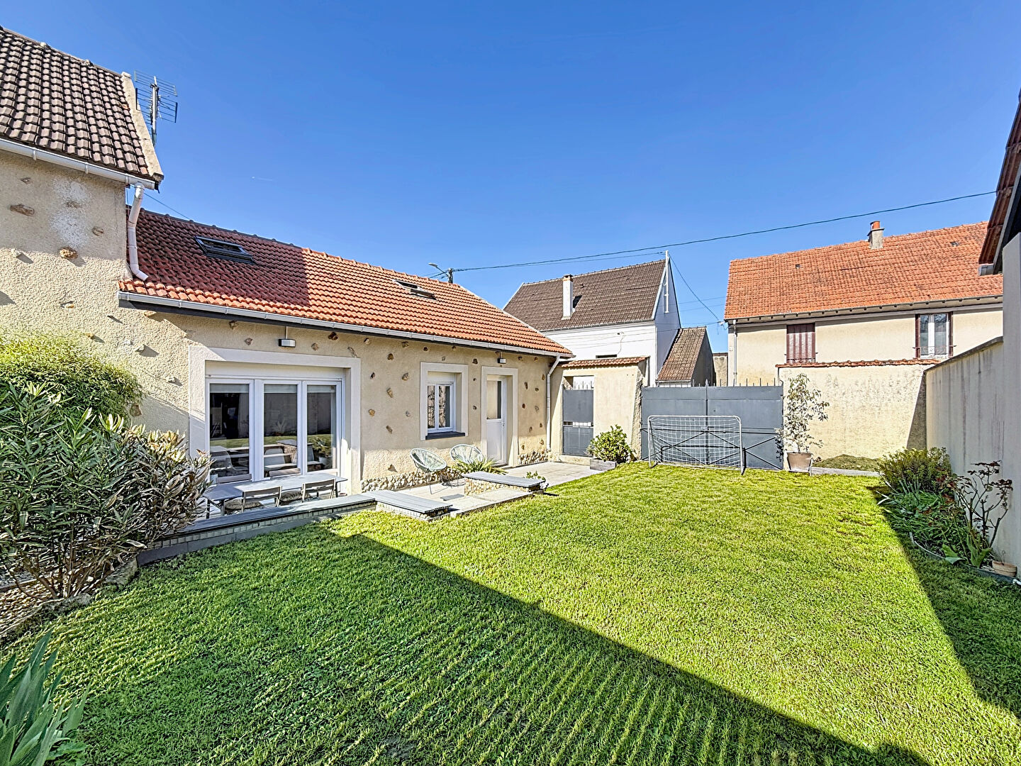 Maison QUINCY VOISINS (77860) 5 pi&egrave;ces 75.00 m&sup2;