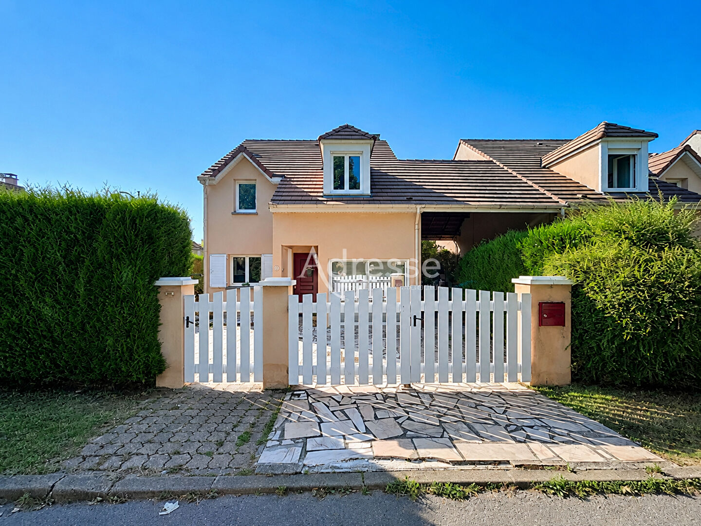 Maison MAGNY LE HONGRE (77700) 7 pi&egrave;ces 140.00 m&sup2;