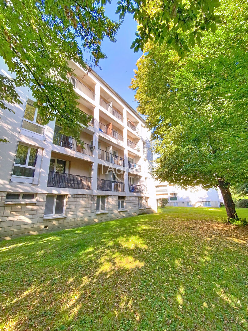 Appartement MITRY MORY (77290) 4 pi&egrave;ces 74.00 m&sup2;