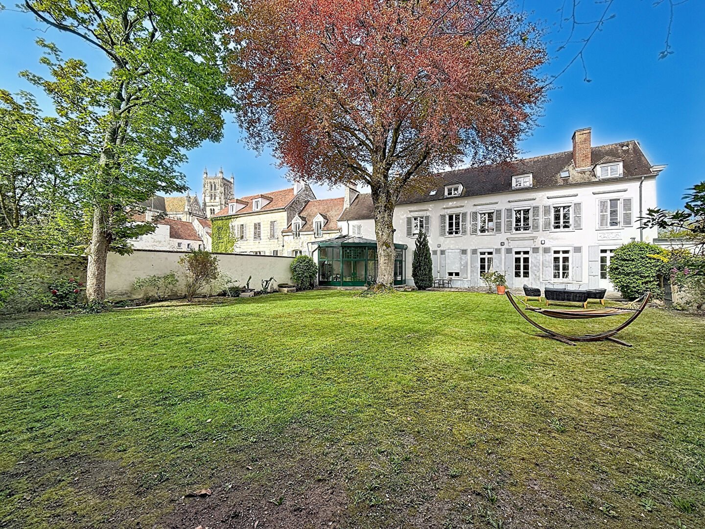 Maison MEAUX (77100) 10 pi&egrave;ces 400.00 m&sup2;