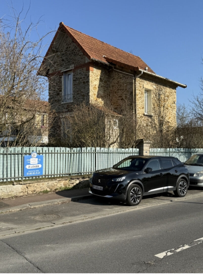 Maison VAIRES SUR MARNE (77360) 3 pièces 58.00 m²