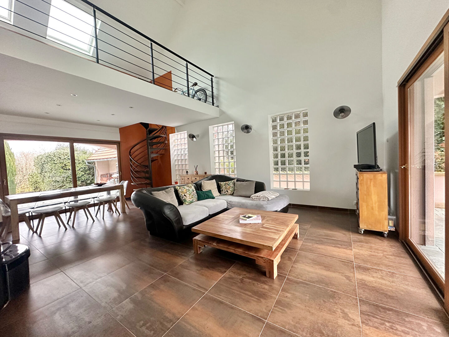 Maison COUPVRAY (77700) 5 pièces 144.00 m²