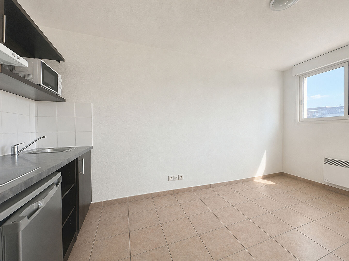 Montévrain (77) 139 750 € Appartement 1 pièce 19.00 m² Avec terrasse Voir le bien