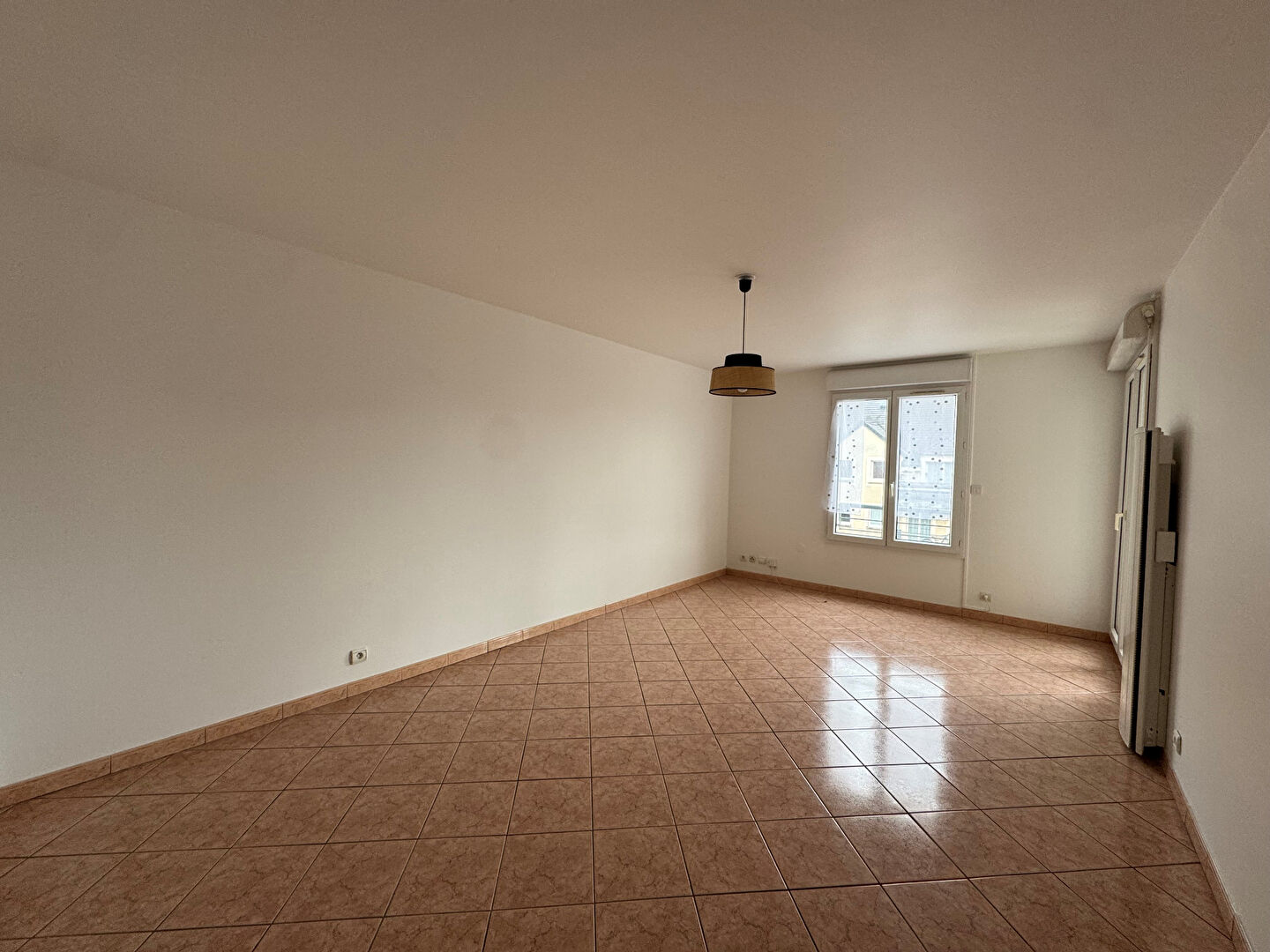 Appartement  (77100) 3 pi&egrave;ces 64.86 m&sup2;