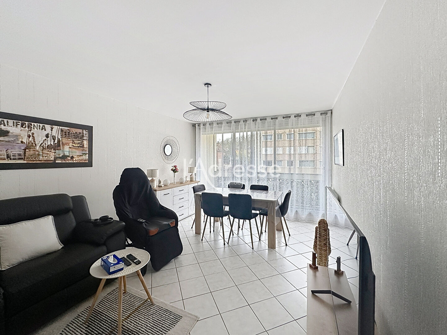 Gagny (93) 192 000 € Appartement 3 pièces , 2 chambres 64.00 m² Avec balcon