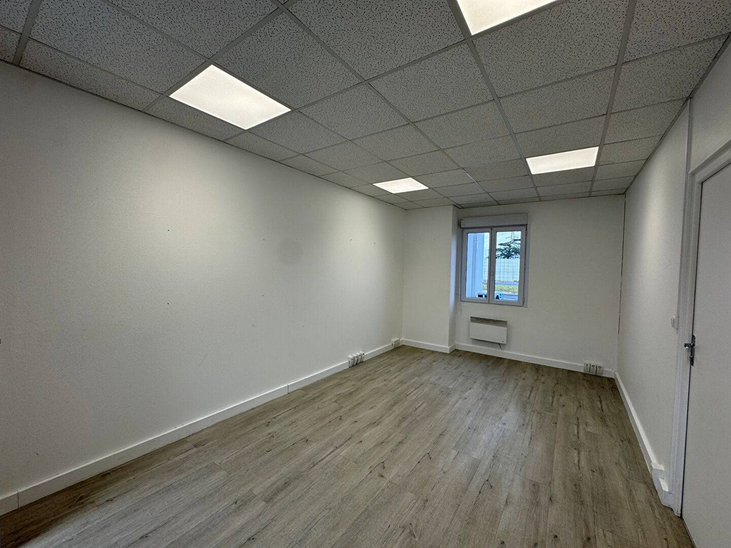 Bureaux Meaux (77100) 53.15 m&sup2;