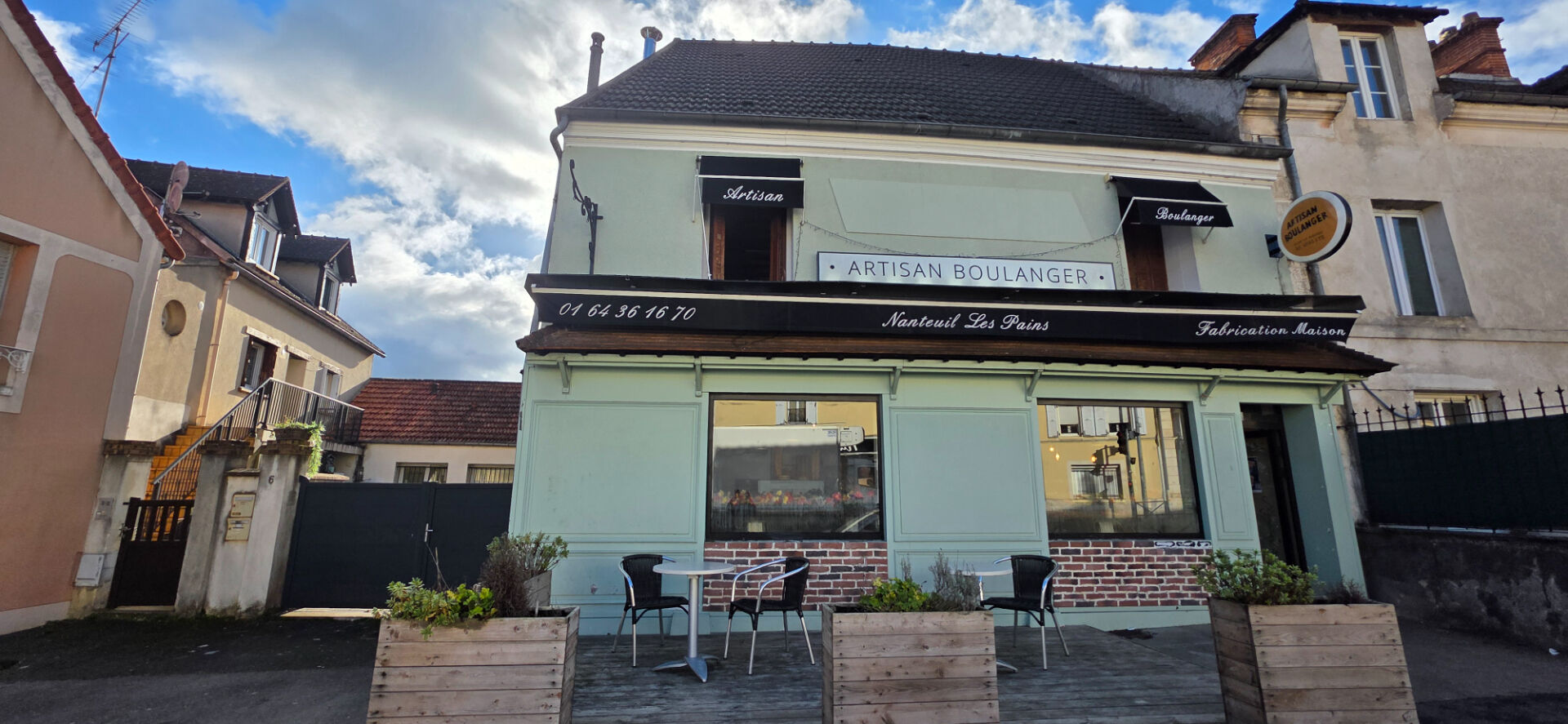 Murs NANTEUIL LES MEAUX (77100) 419.00 m&sup2;