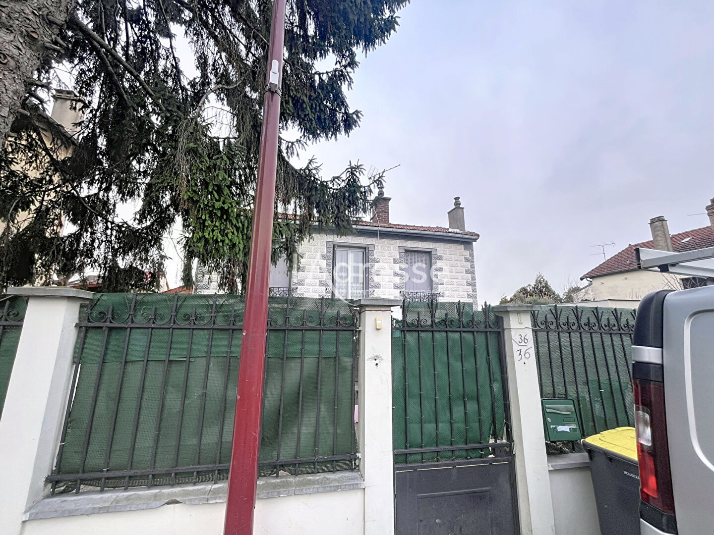 Immeuble BONDY (93140)