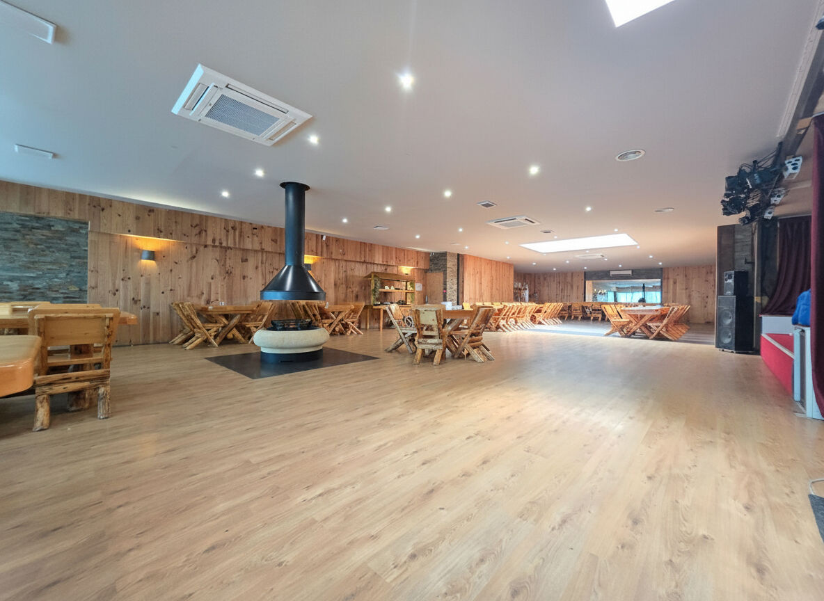 Local commercial Le Pin (77181) 780.00 m&sup2;