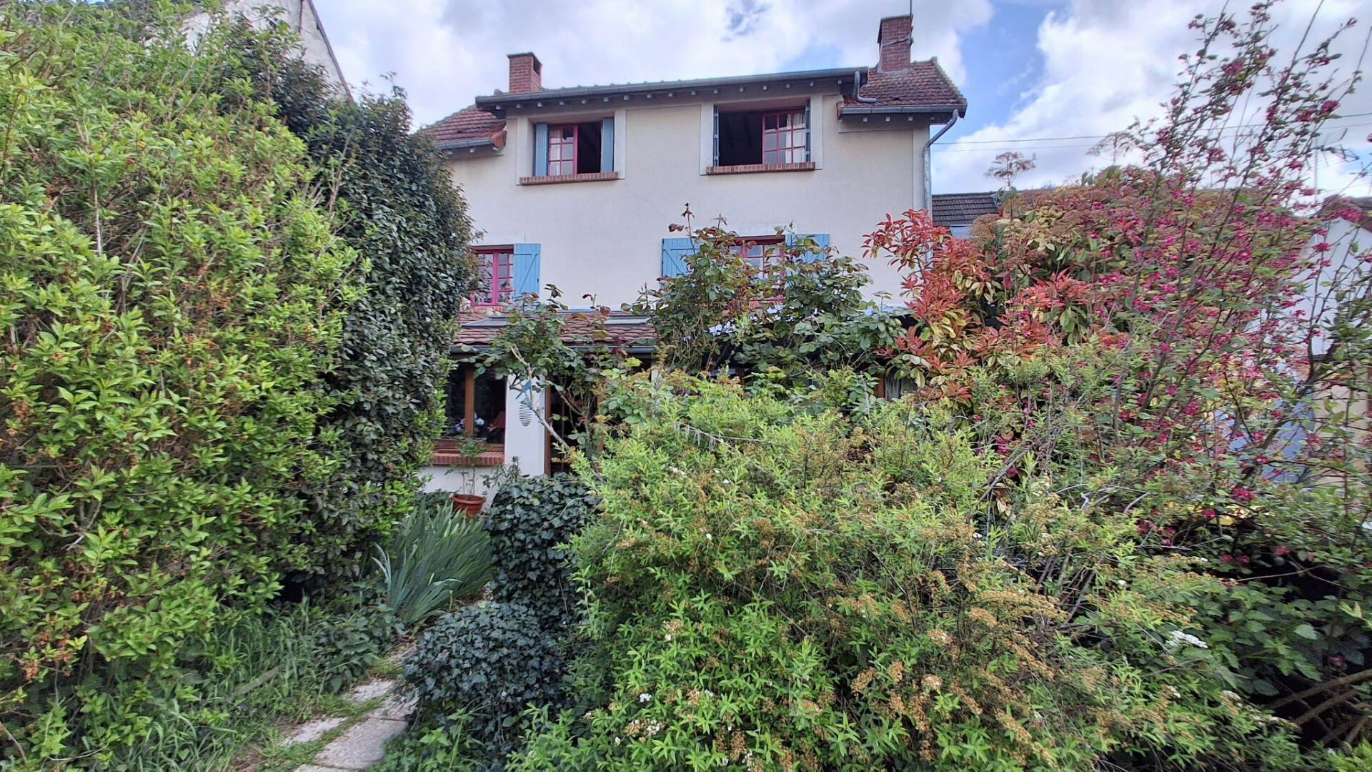 Maison REUIL EN BRIE (77260) 4 pi&egrave;ces 160.00 m&sup2;