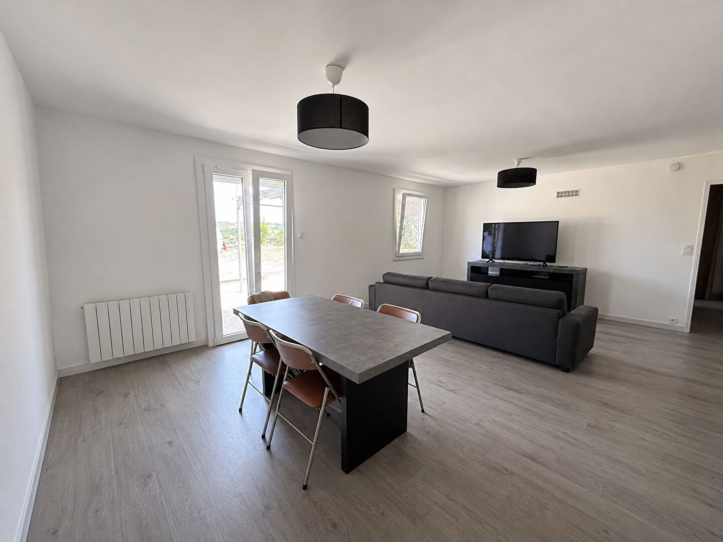 à 11 km de Dammartin-en-Goële 332 000 € Maison 7 pièces , 4 chambres 117.00 m² Avec jardin Voir le bien