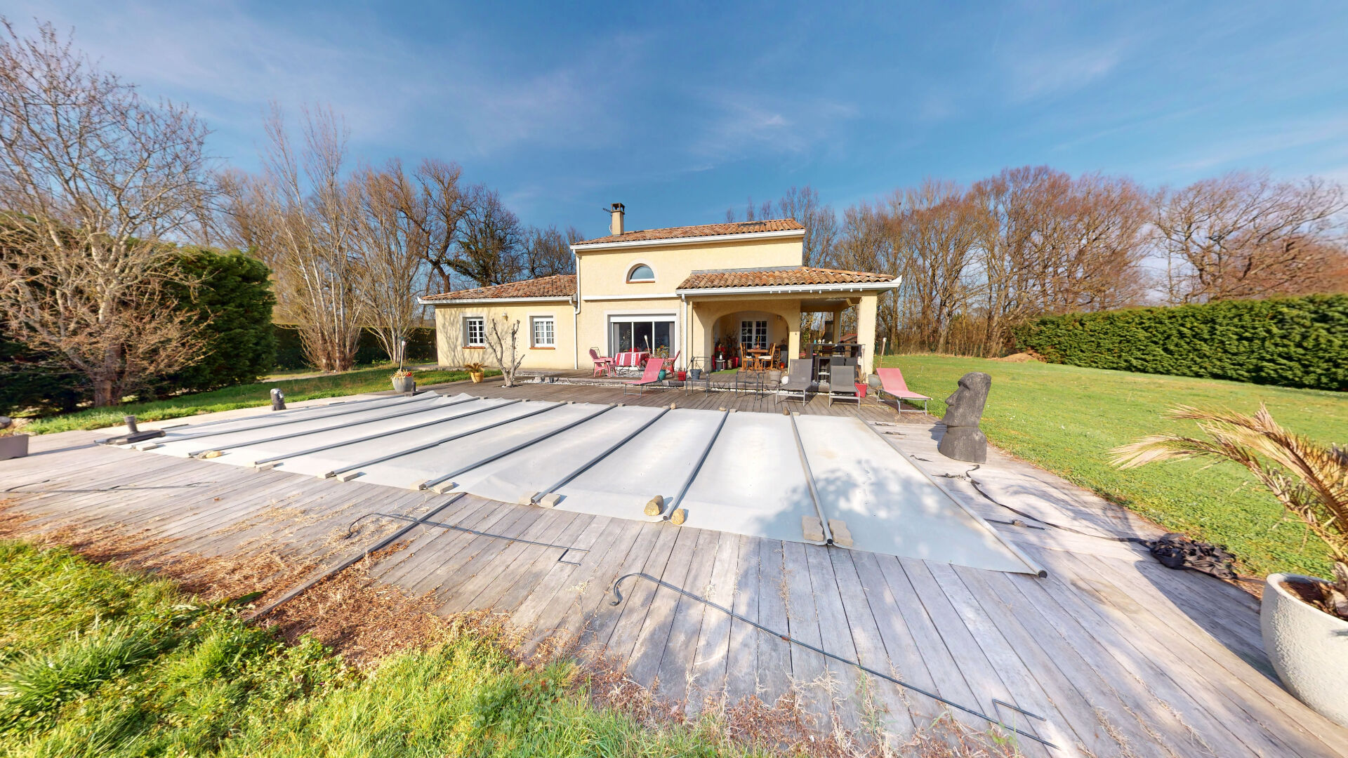 Villa PUJAUDRAN (32600) 6 pi&egrave;ces 170.40 m&sup2;