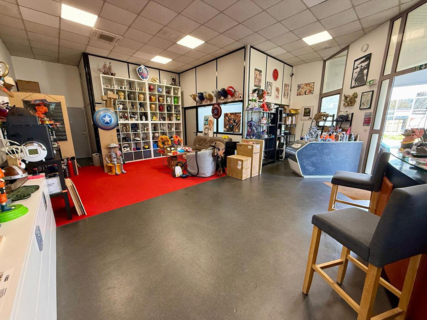 Local commercial LABEGE (31670) 84.00 m&sup2;