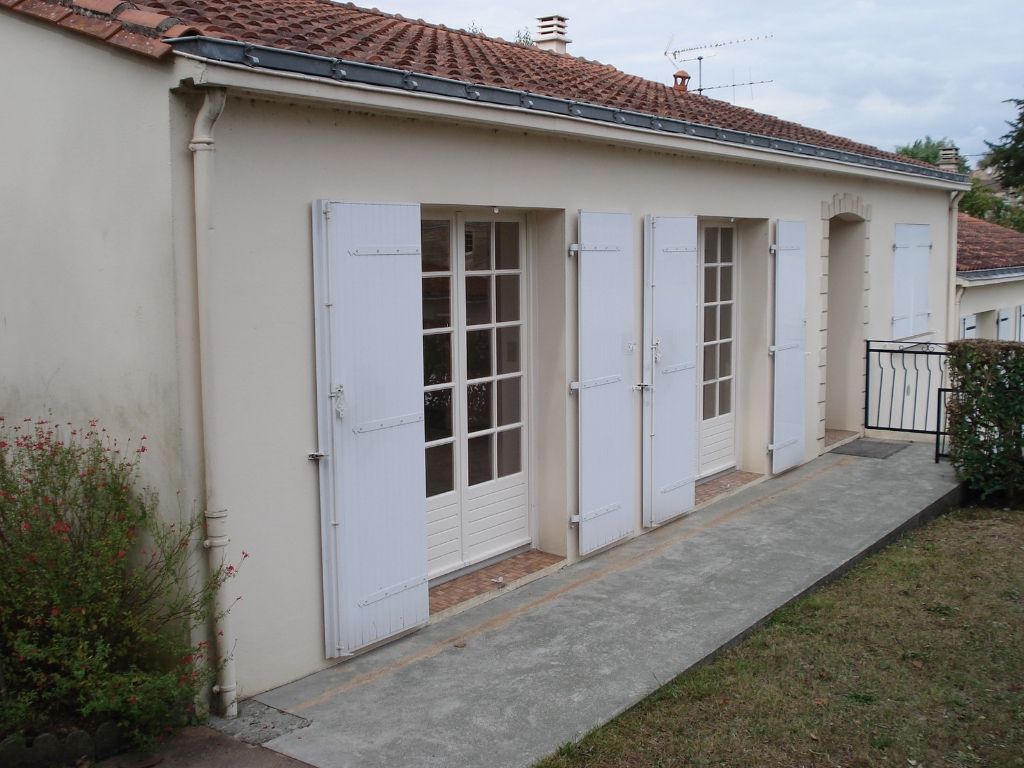 Maison FONTENAY LE COMTE (85200) 6 pièces 96.00 m²