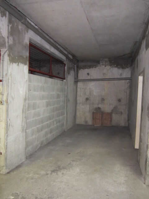 Parking / box FONTENAY LE COMTE (85200) 12.00 m&sup2;