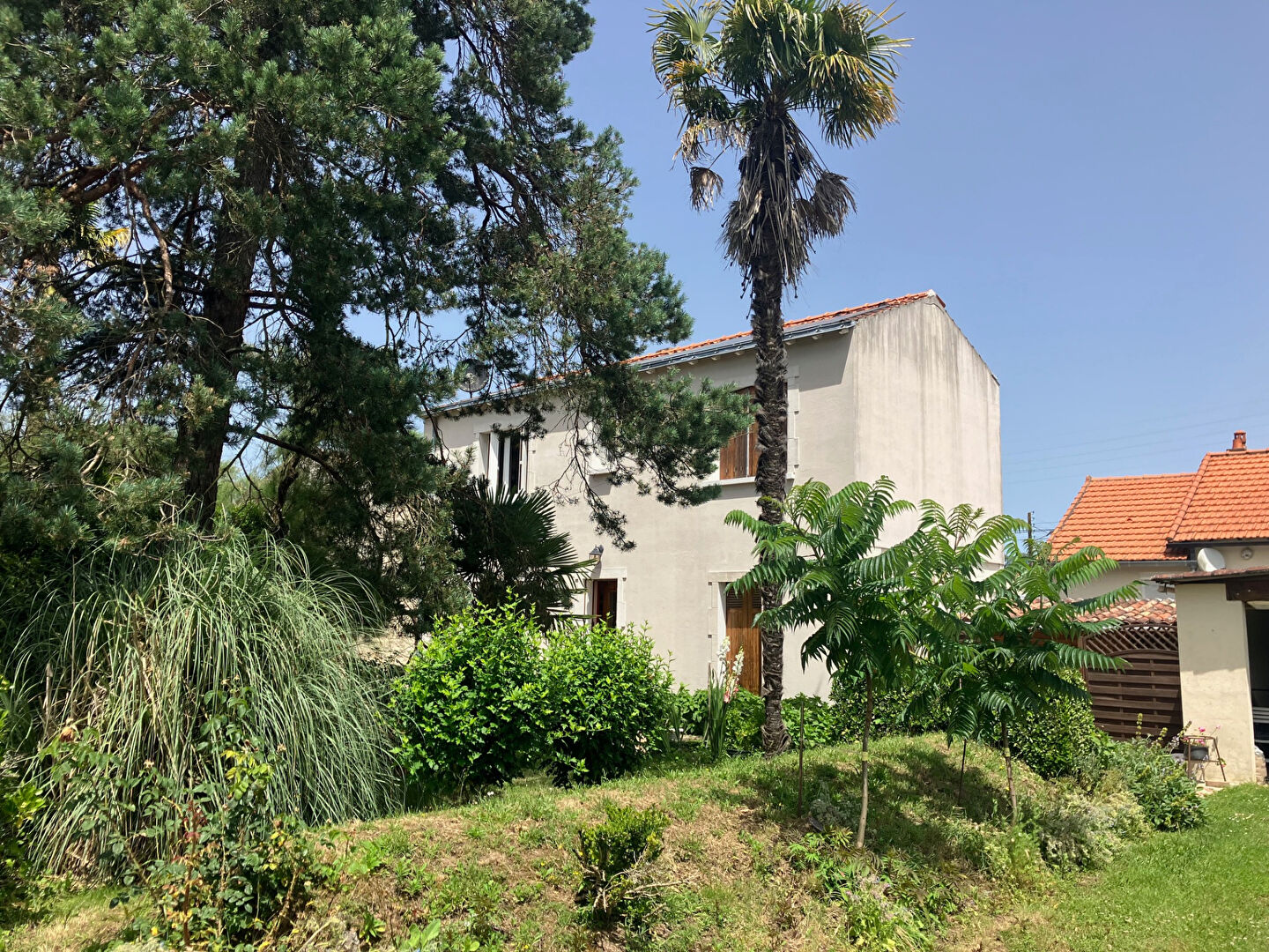 Maison FONTENAY LE COMTE (85200) 5 pièces 120.00 m²