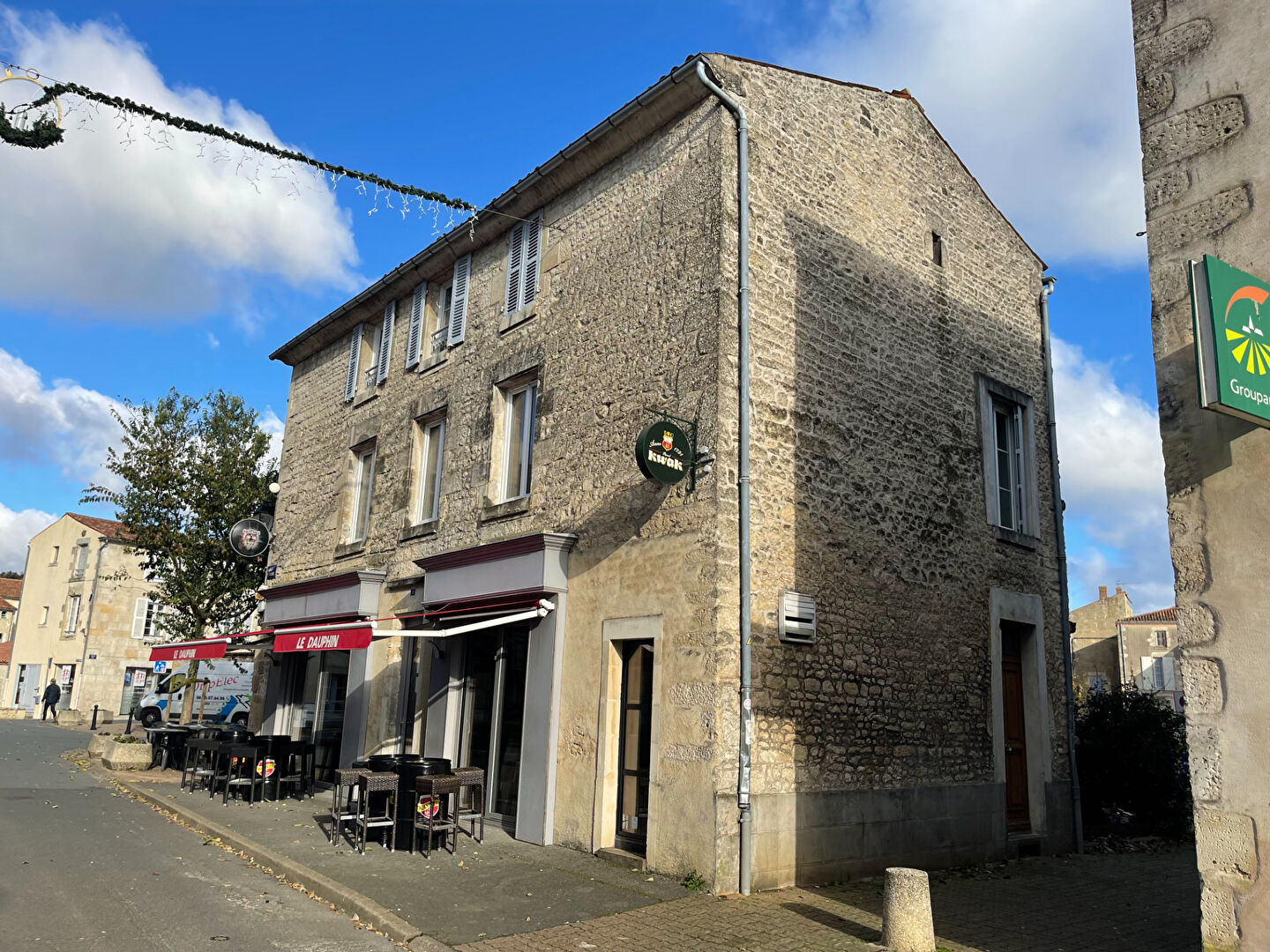 Appartement FONTENAY LE COMTE (85200) 3 pièces 55.00 m²