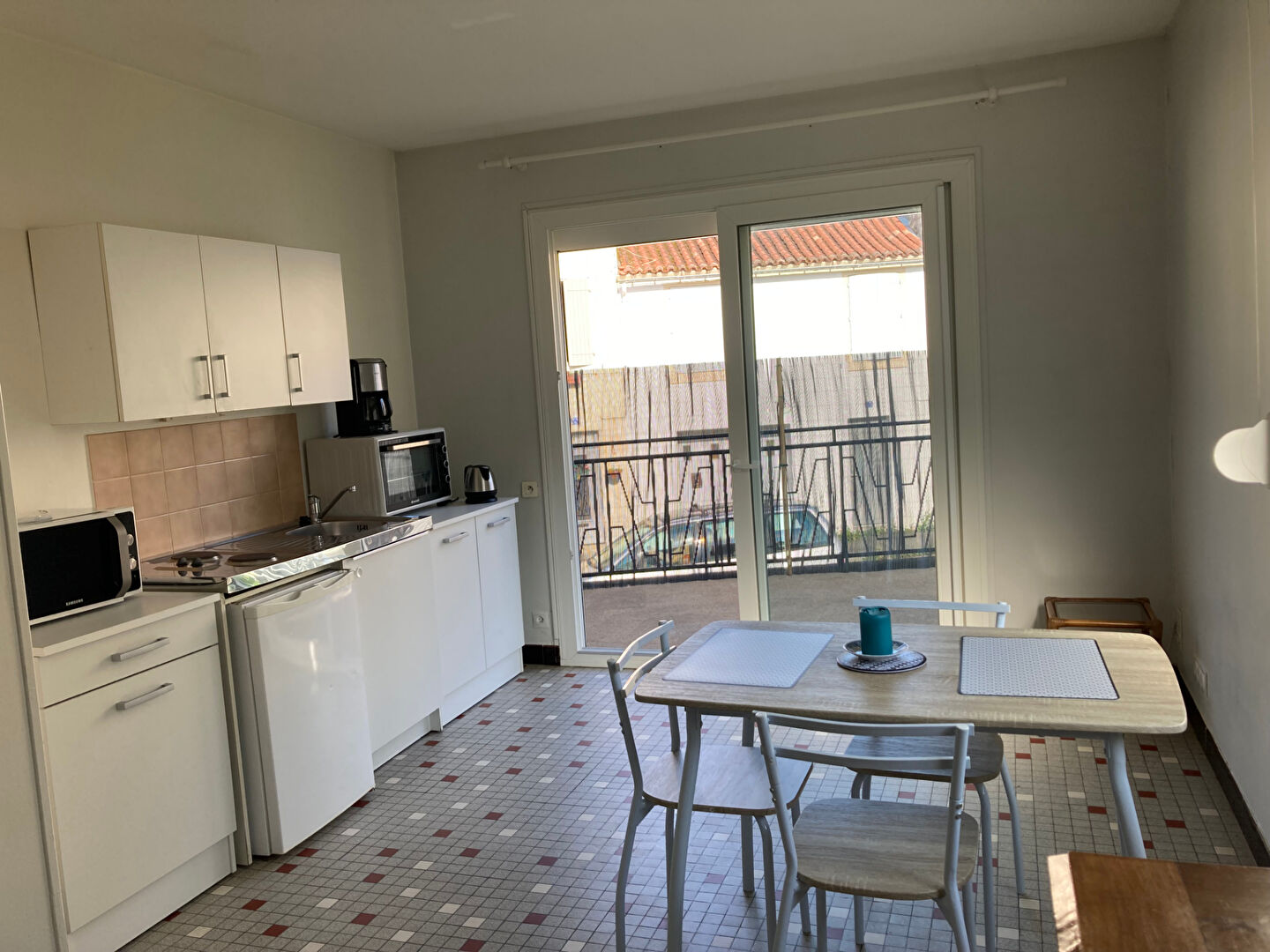 Appartement FONTENAY LE COMTE (85200) 2 pi&egrave;ces 36.00 m&sup2;