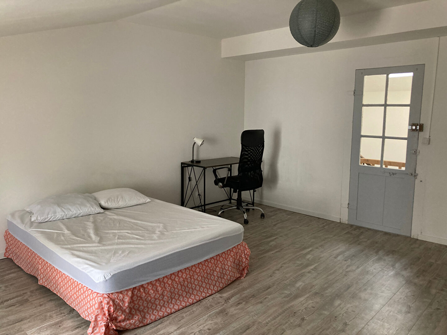 Appartement FONTENAY LE COMTE (85200) 1 pièce 22.00 m²