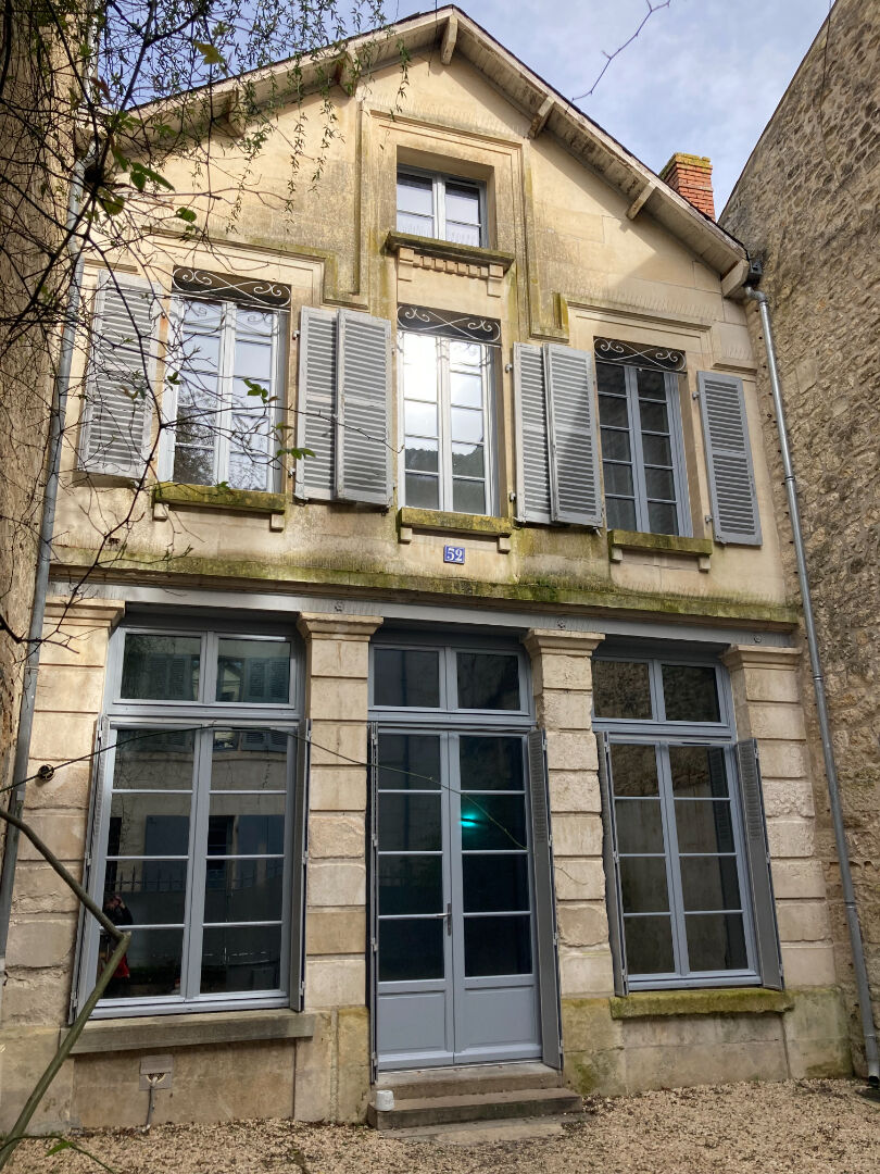 Maison FONTENAY LE COMTE (85200) 4 pi&egrave;ces 73.00 m&sup2;