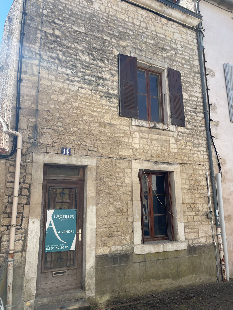 Maison fontenay le comte (85200) 4 pièces 120.00 m²