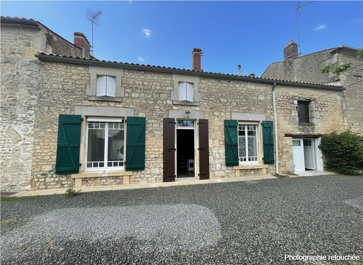 Maison FONTENAY LE COMTE (85200) 5 pi&egrave;ces 134.94 m&sup2;