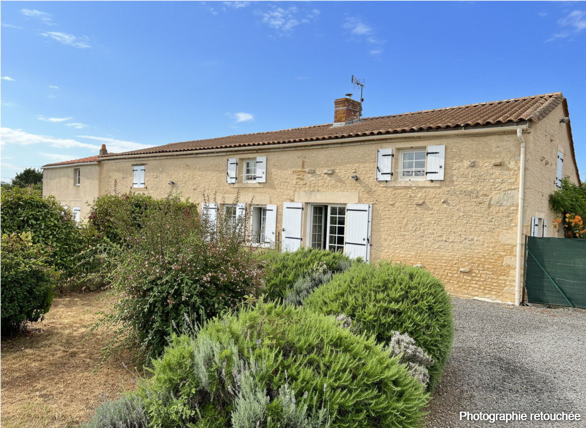 Maison POUILLE (85570) 183.00 m&sup2;