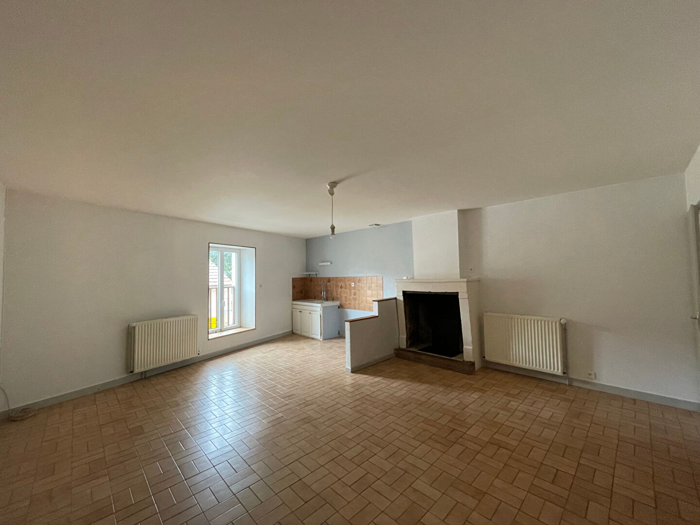 Maison FONTENAY LE COMTE (85200) 3 pièces 67.00 m²