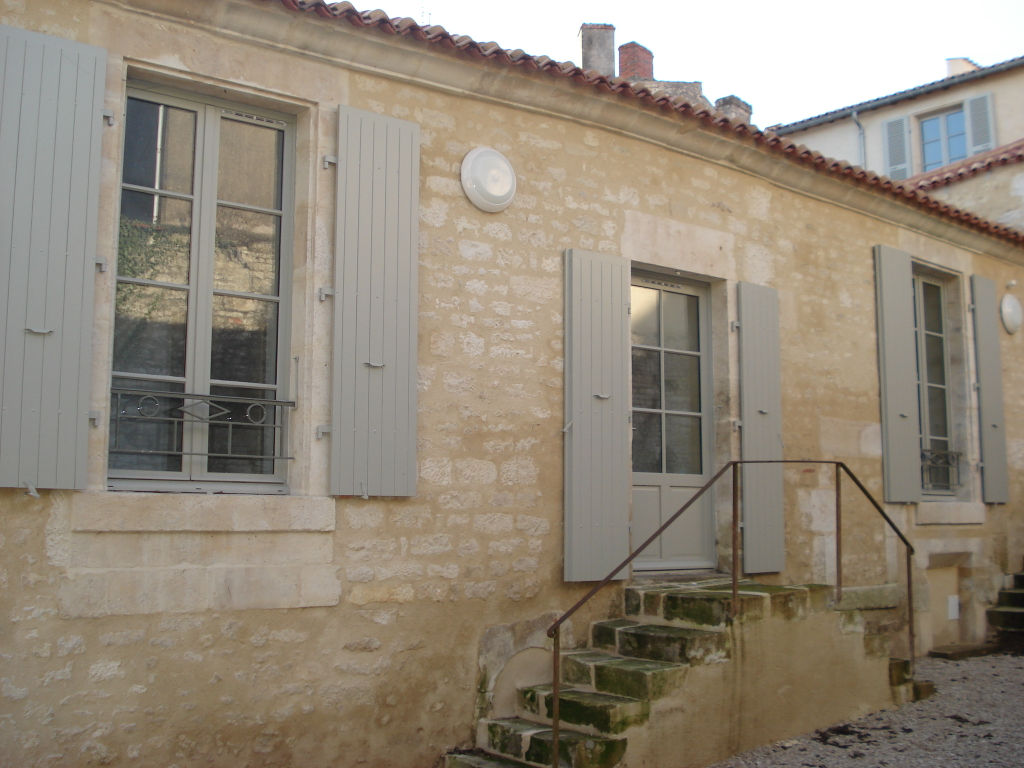 Appartement FONTENAY LE COMTE (85200) 3 pièces 60.38 m²