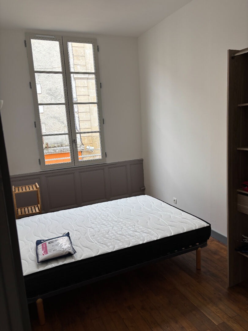 Appartement FONTENAY LE COMTE (85200) 2 pi&egrave;ces 29.64 m&sup2;