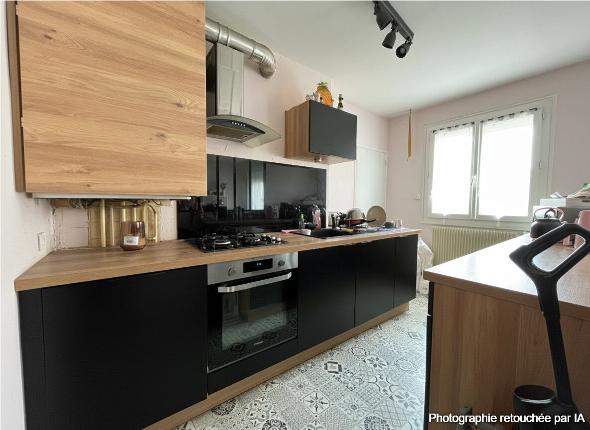 Appartement FONTENAY LE COMTE (85200) 3 pi&egrave;ces 65.00 m&sup2;