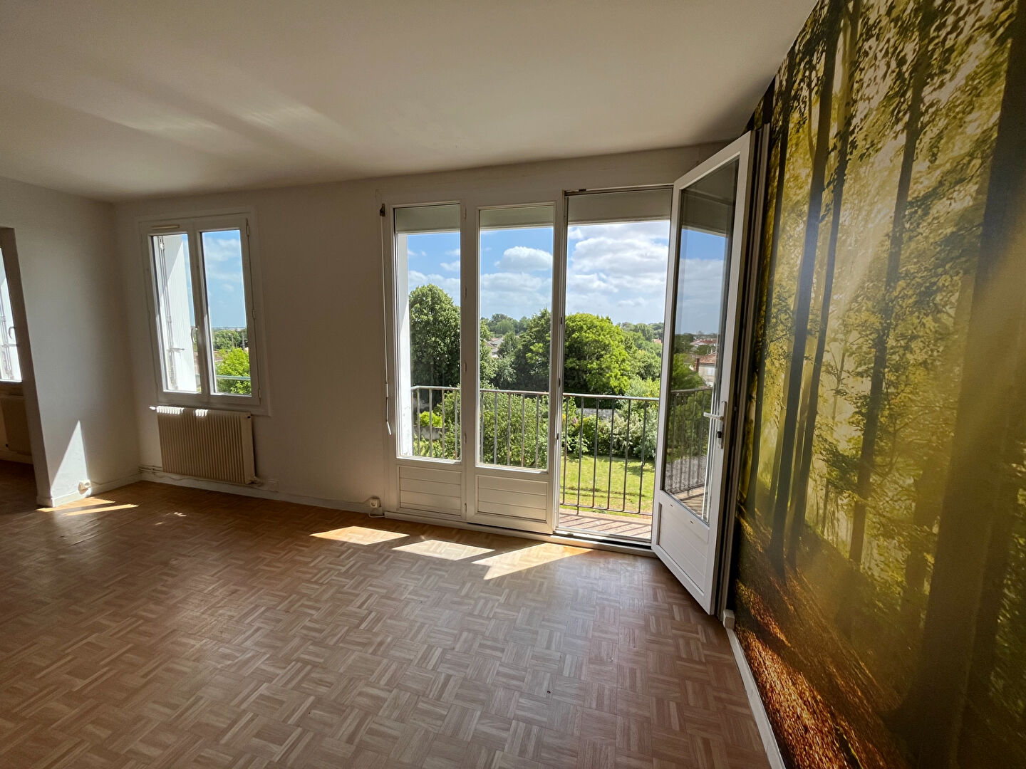 Appartement FONTENAY LE COMTE (85200) 5 pi&egrave;ces 85.00 m&sup2;