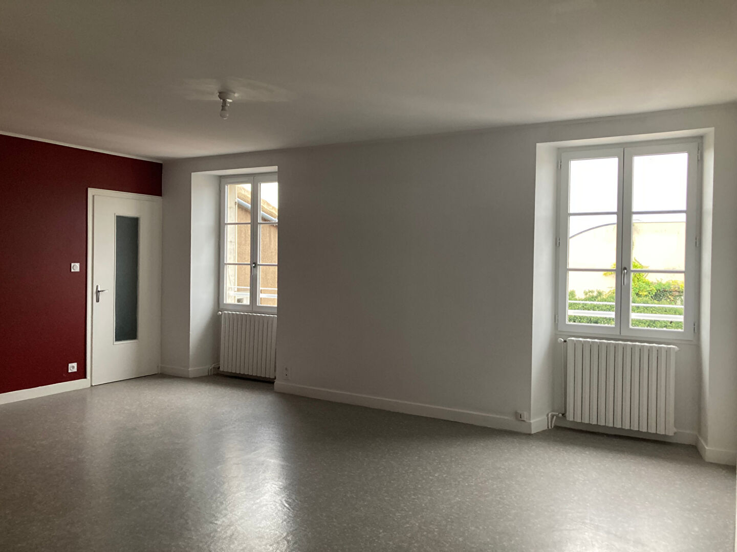 Appartement FONTENAY LE COMTE (85200) 4 pi&egrave;ces 83.00 m&sup2;