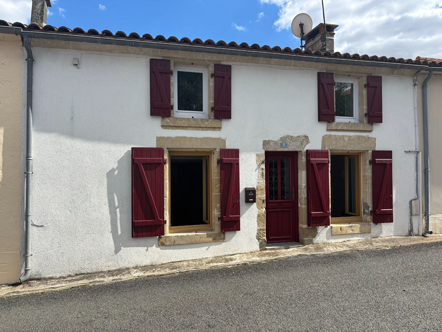 Maison MERVENT (85200) 3 pi&egrave;ces 130.00 m&sup2;