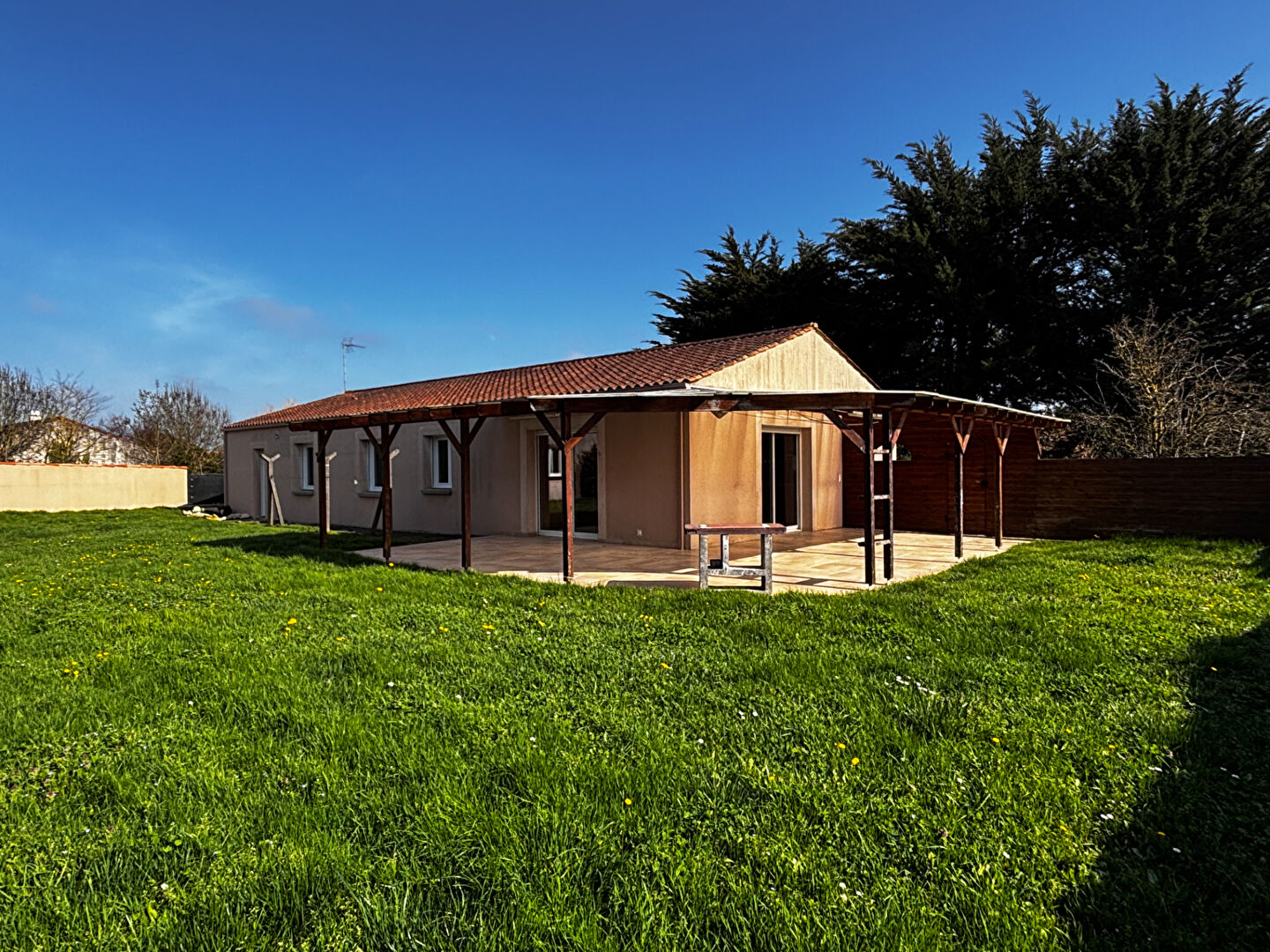 Maison CHAMPAGNE LES MARAIS (85450) 6 pi&egrave;ces 118.00 m&sup2;