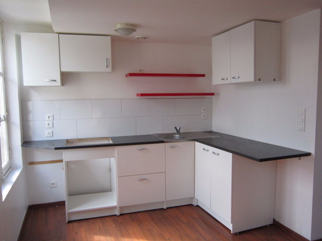 Appartement FONTENAY LE COMTE (85200) 3 pi&egrave;ces 64.00 m&sup2;