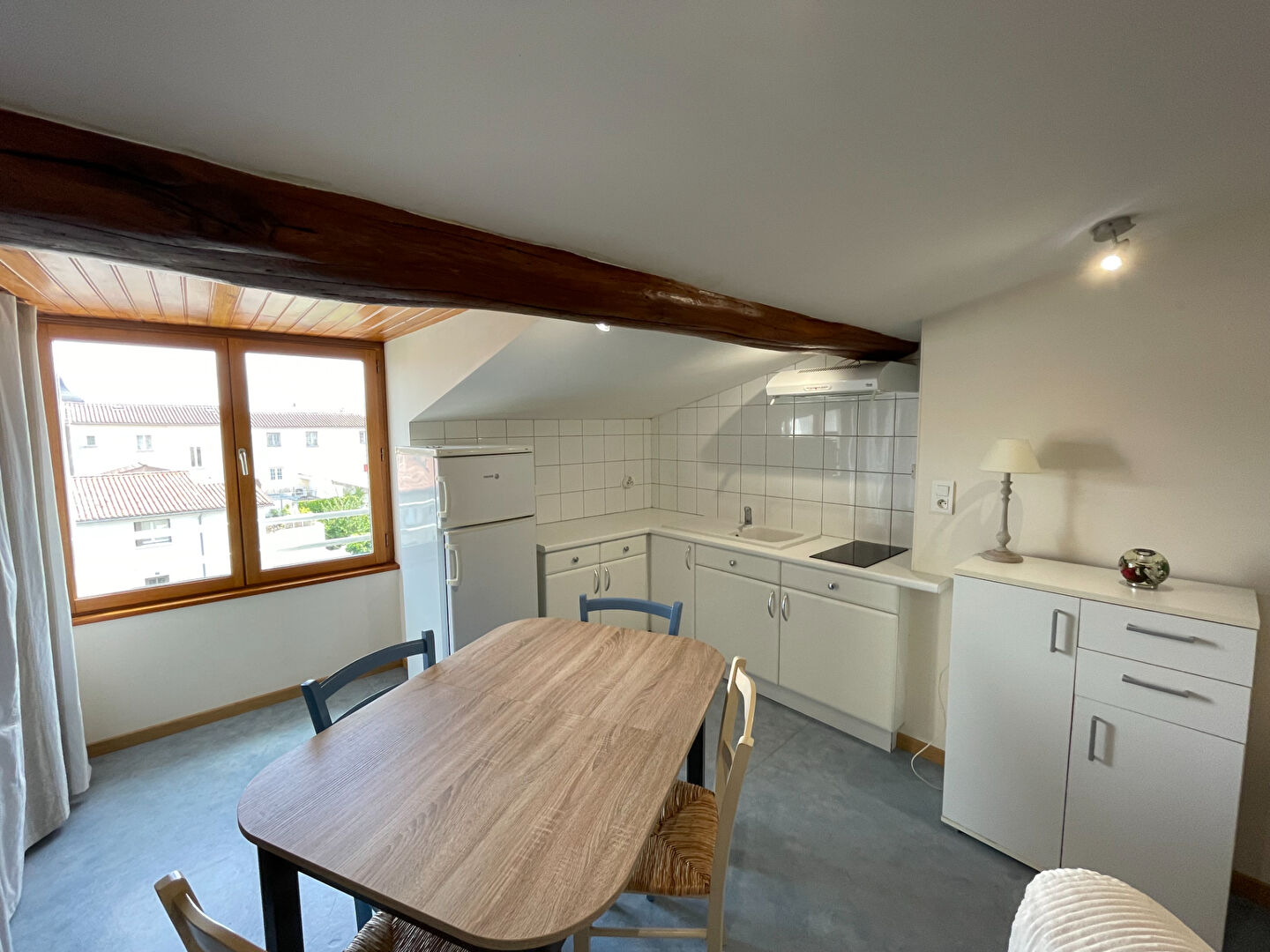 Appartement FONTENAY LE COMTE (85200) 1 pièce 39.75 m²