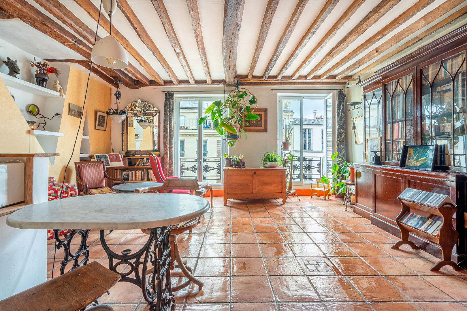 Appartement PARIS (75010) 3 pièces 59.40 m²