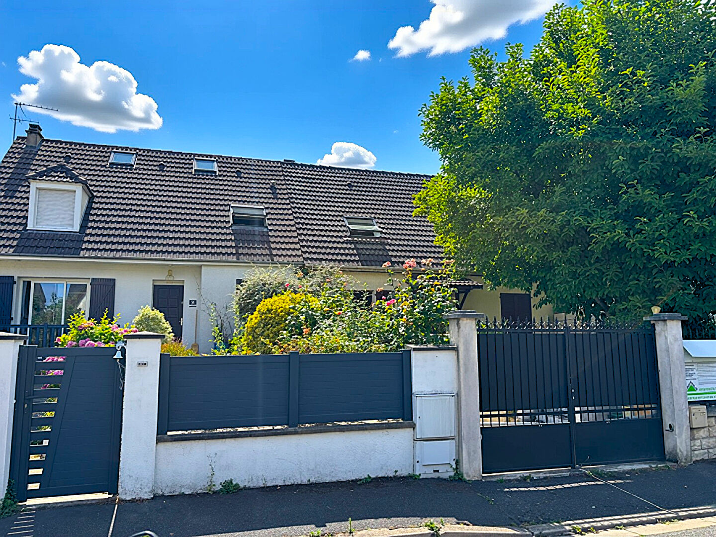 Maison VITRY SUR SEINE (94400) 7 pièces 142.00 m²