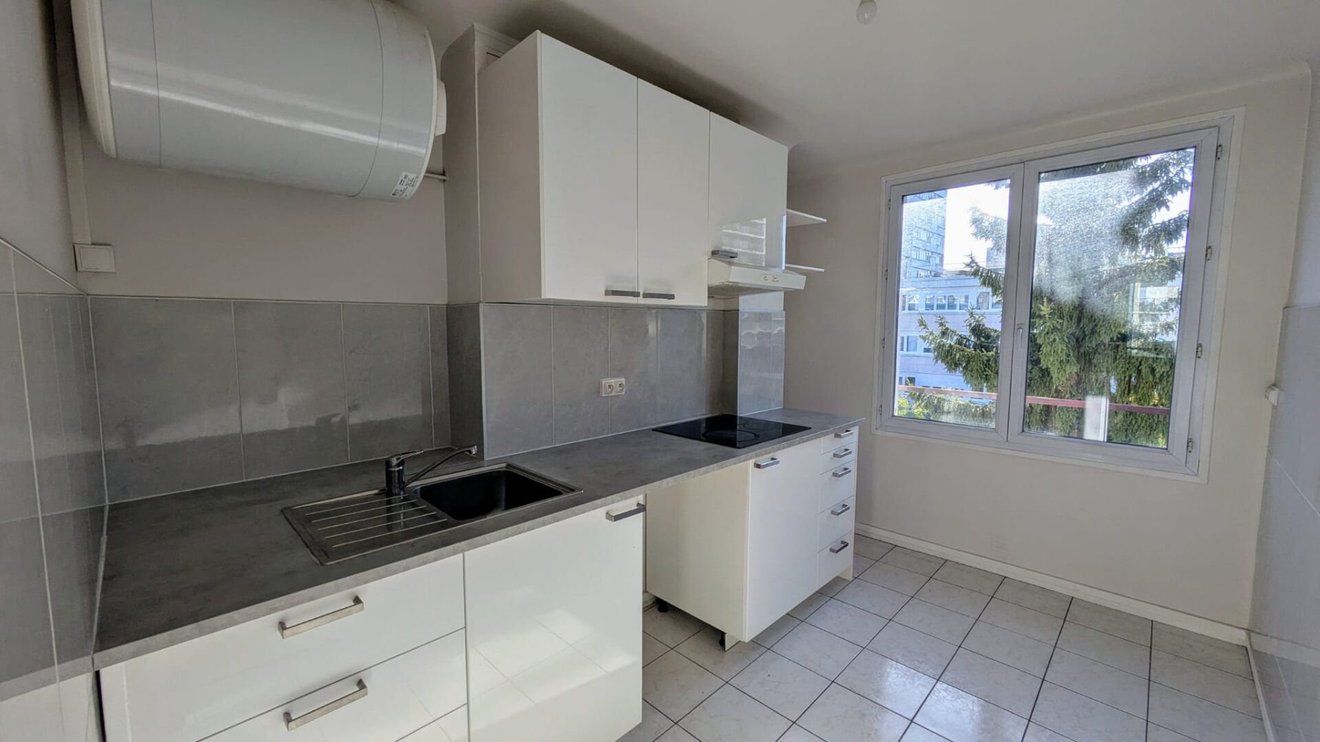 Appartement VITRY SUR SEINE (94400) 3 pièces 54.00 m²