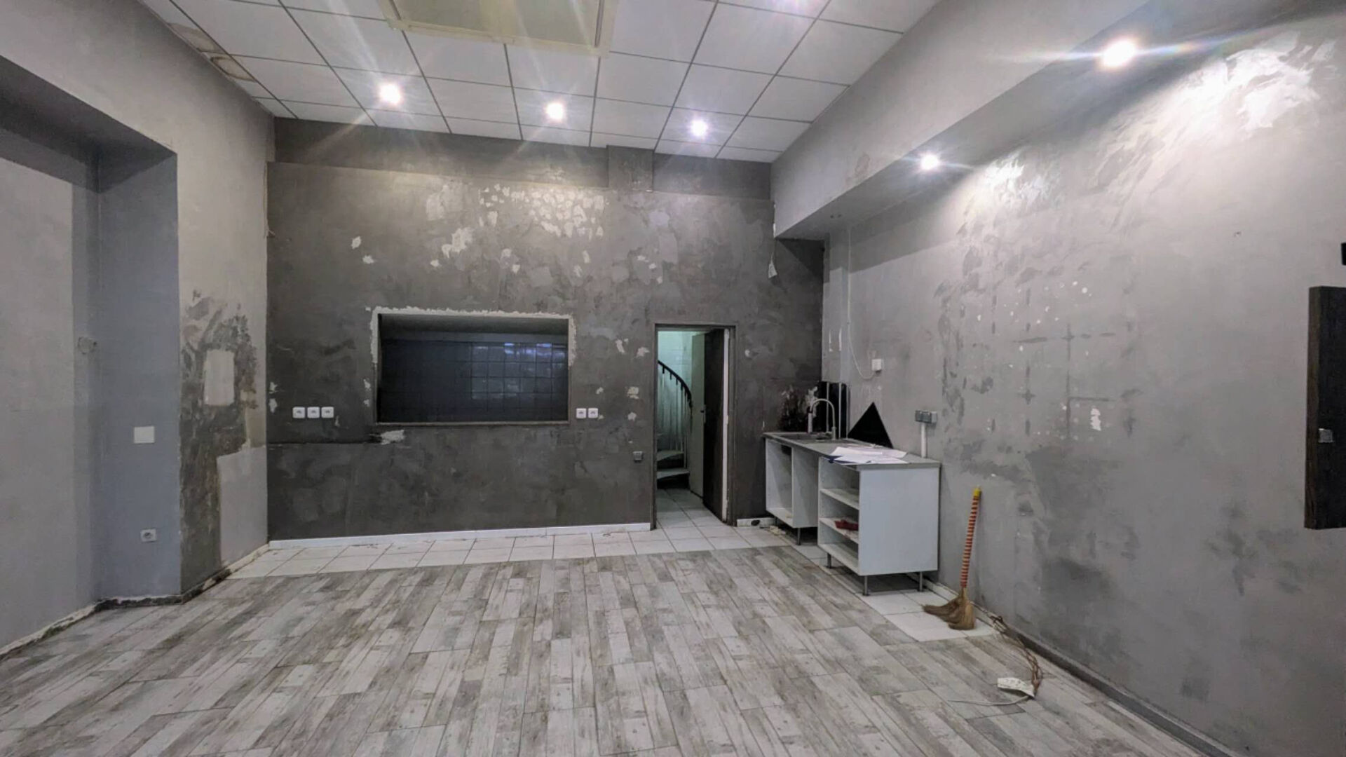 Local commercial Paris (75013) 50.54 m&sup2;