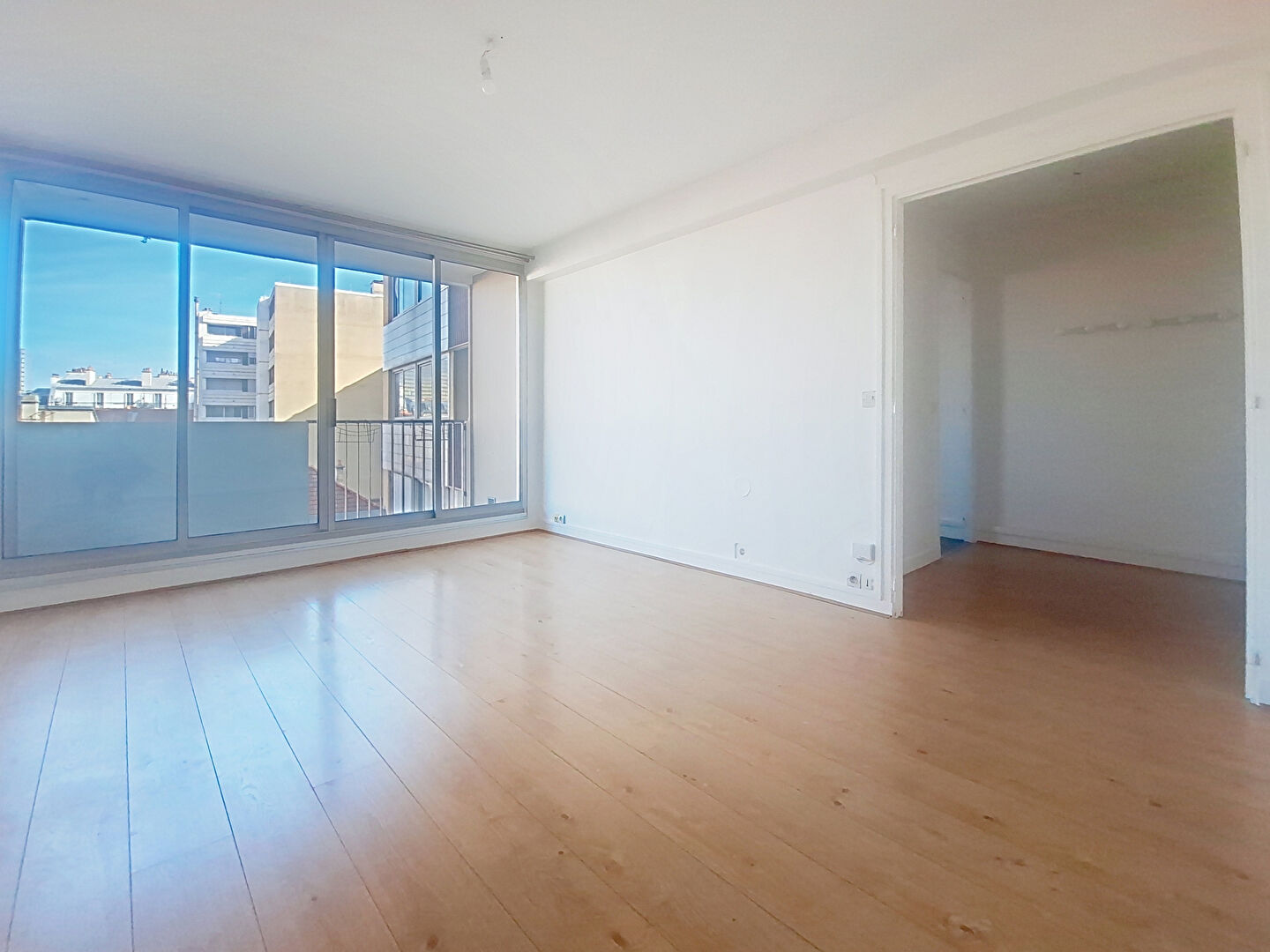 Appartement PARIS (75013) 3 pi&egrave;ces 61.00 m&sup2;