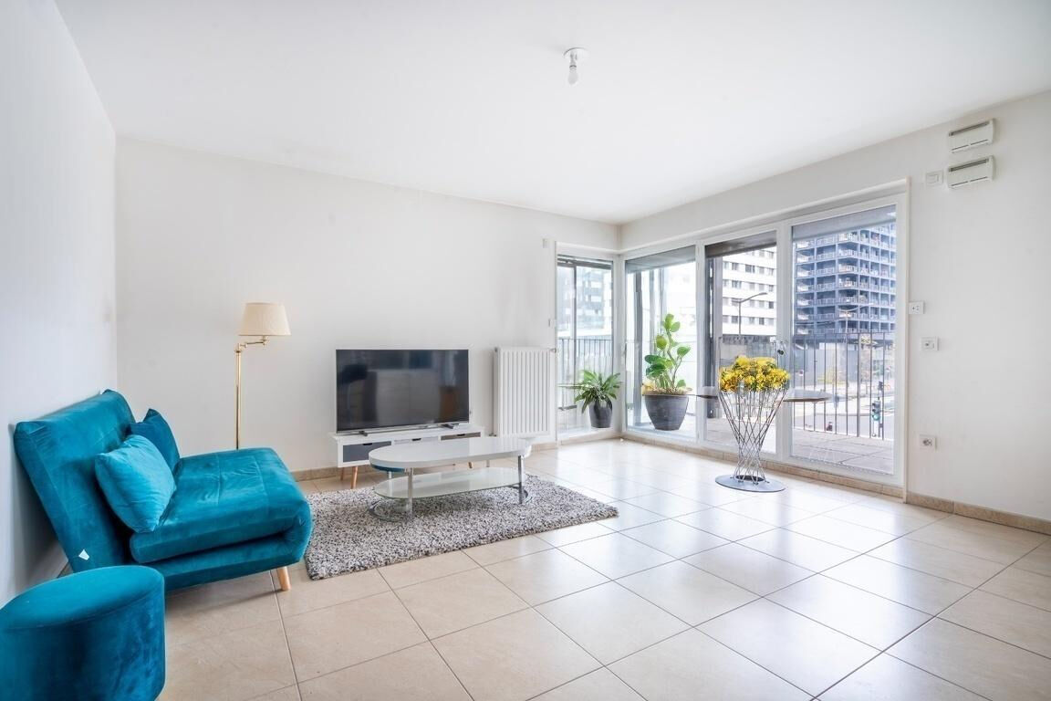 Appartement PARIS (75013) 3 pi&egrave;ces 82.00 m&sup2;