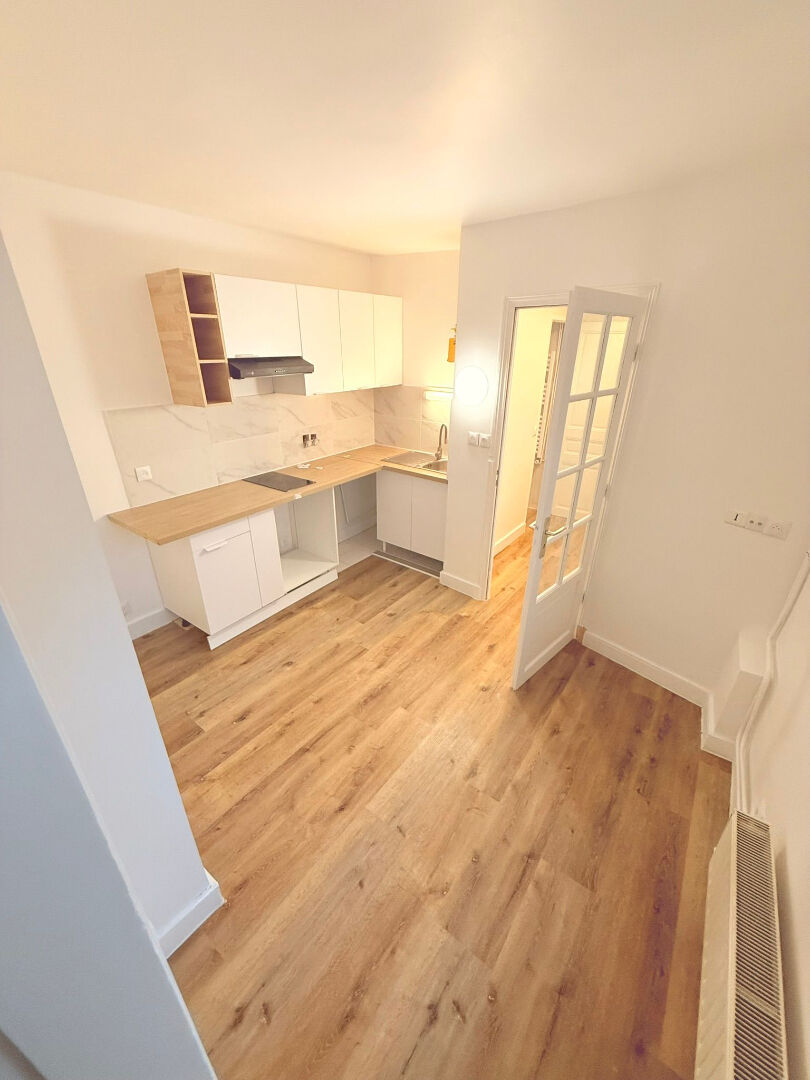 Appartement PARIS (75013) 2 pi&egrave;ces 28.00 m&sup2;